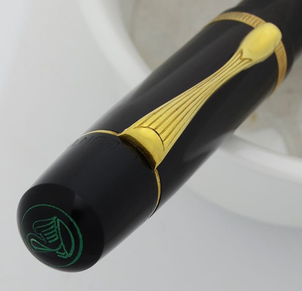 Pelikan 100N Fountain Pen - Black, Fluted Cap Band and Clip, 14k